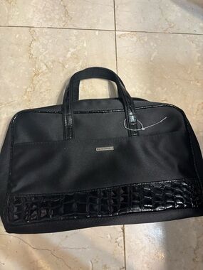 Black cosmetic bag